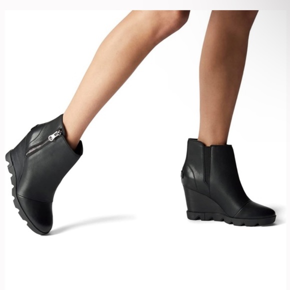 SOREL Women's Joan Of Arctic™ Wedge II Zip Bootie size 9.5 - Picture 2 of 13